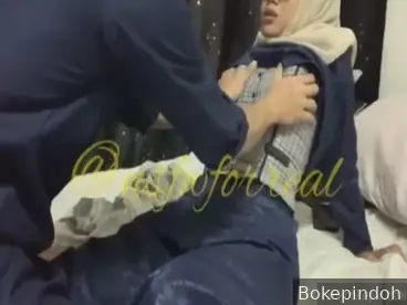 Bawa Tetangga Cantik Ngentot Saat Istri Ke Luar Kota