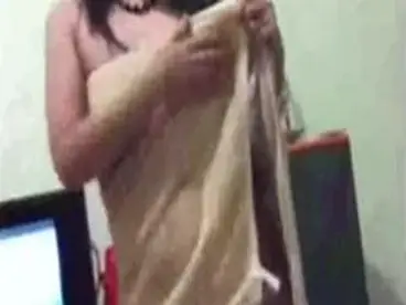 Gadis ABG Cantik Pasrah Bersetubuh Di Kasur 2026