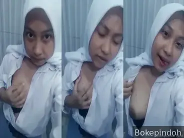 Jilbab ABG Indo Pap Bugil Buat Guru Olahraga Panas
